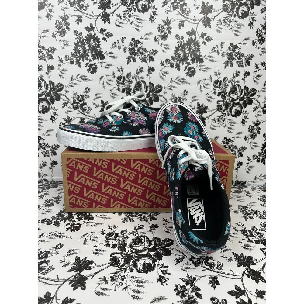VANS Doheny Shoe NIB Size 8 - Dark Floral Multi / Black